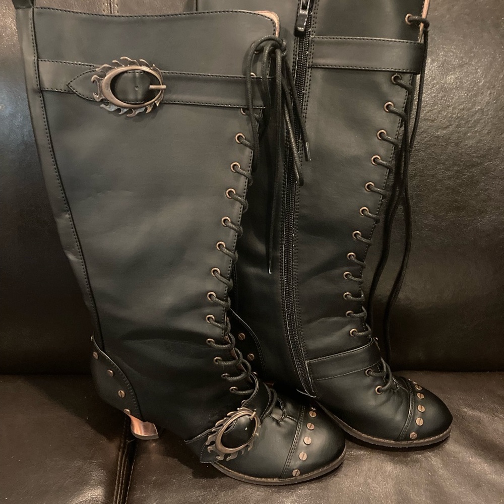 Hades Vintage steam punk boots. Size 8